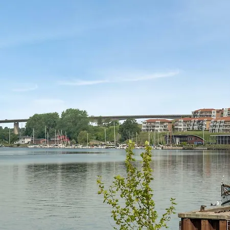 Luxury Center Harbour 2 Bedroom Dom wakacyjny