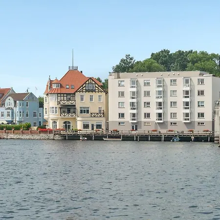 Luxury Center Harbour 2 Bedroom Dom wakacyjny *